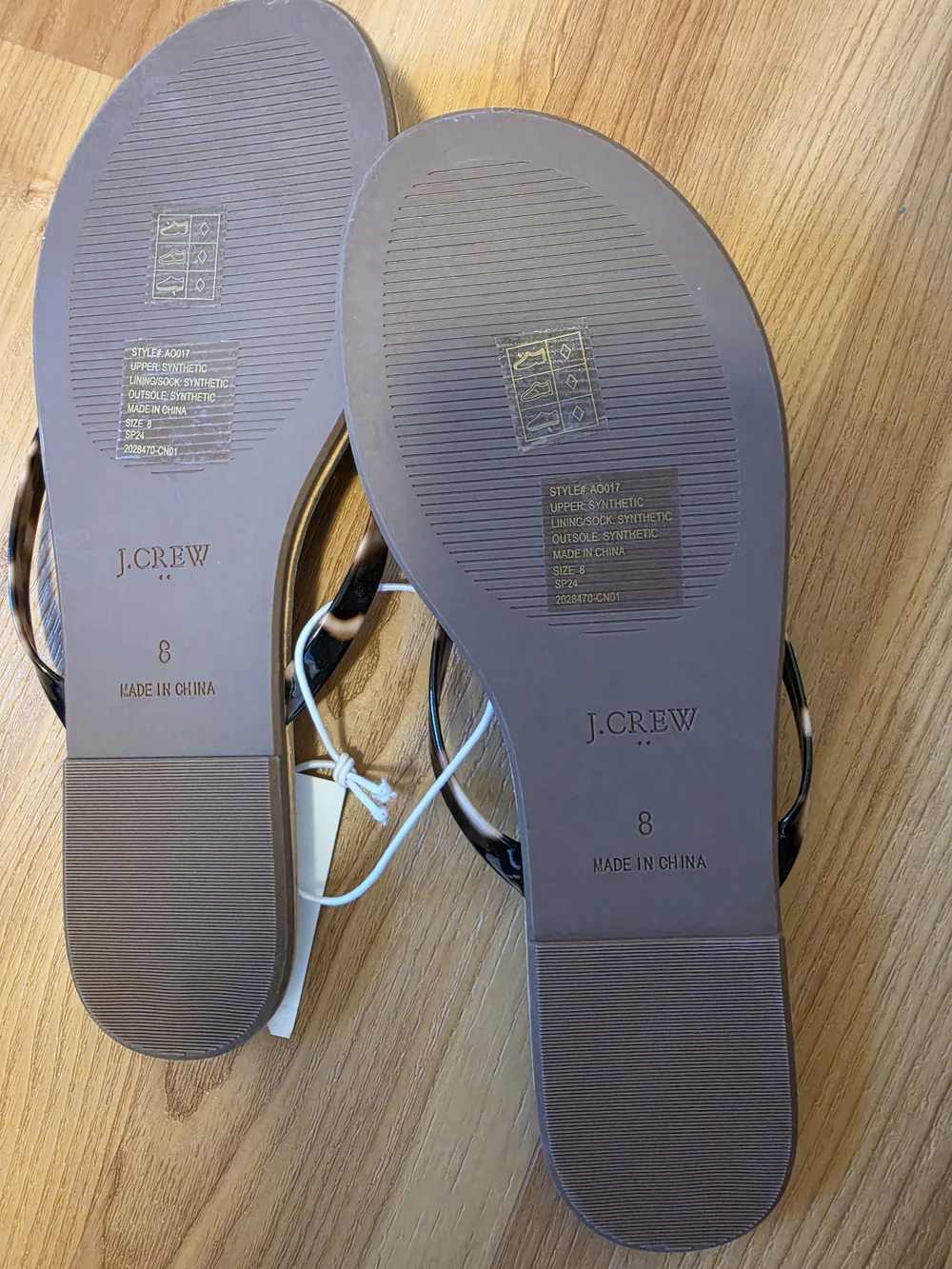 J. Crew factory Tan Tortoiseshell Flip Flop Sandals Size 8 Women's New with tags
